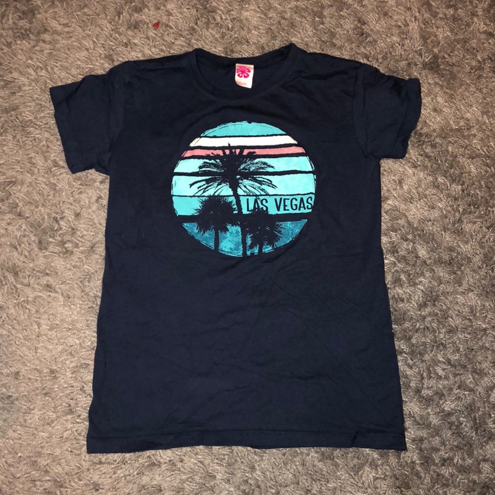 VEGAS T-SHIRT SIZE SMALL